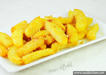 Khoai tây chiên bơ tỏi