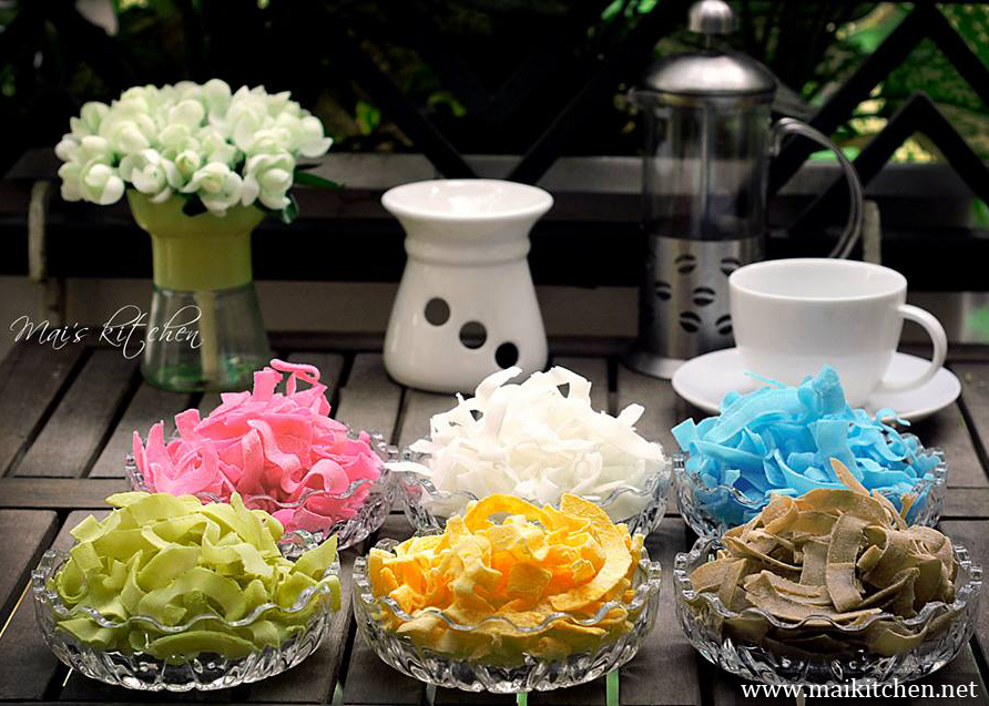 Mứt dừa vị cà phê